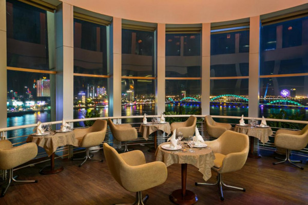 Khách Sạn SUN RIVER Đà Nẵng